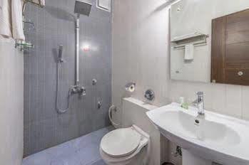 Treebo Golden Pearl Koramangala Hotel บังกาลอร์ ภายนอก รูปภาพ