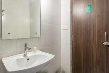 Treebo Golden Pearl Koramangala Hotel บังกาลอร์ ภายนอก รูปภาพ